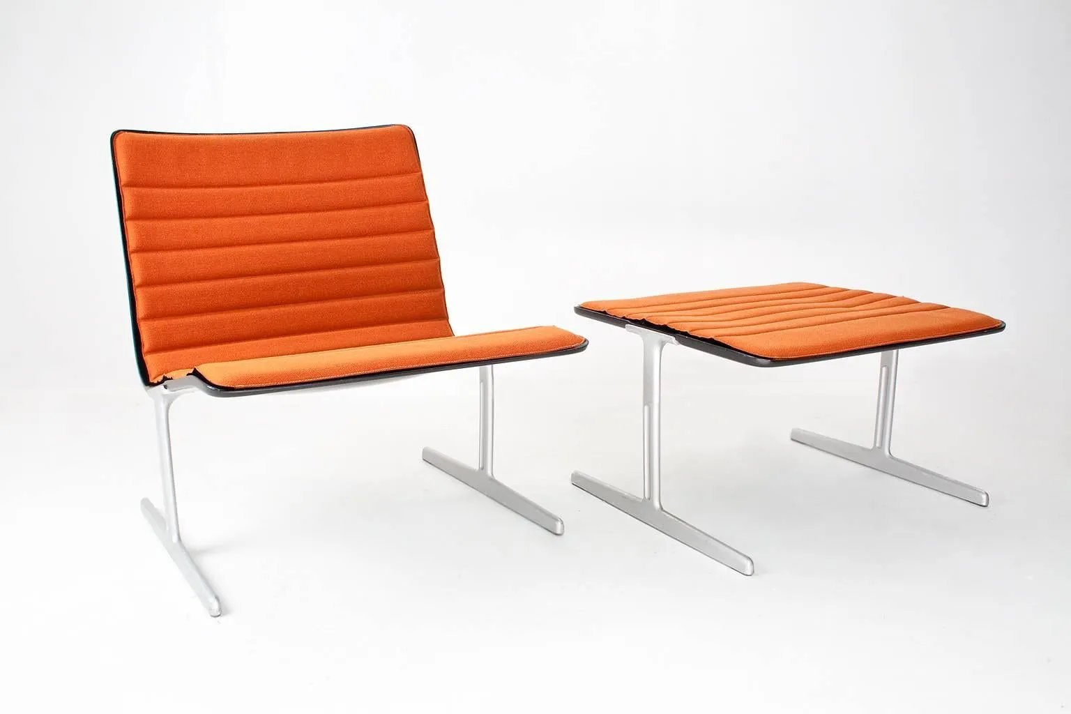 601 Easy Chair