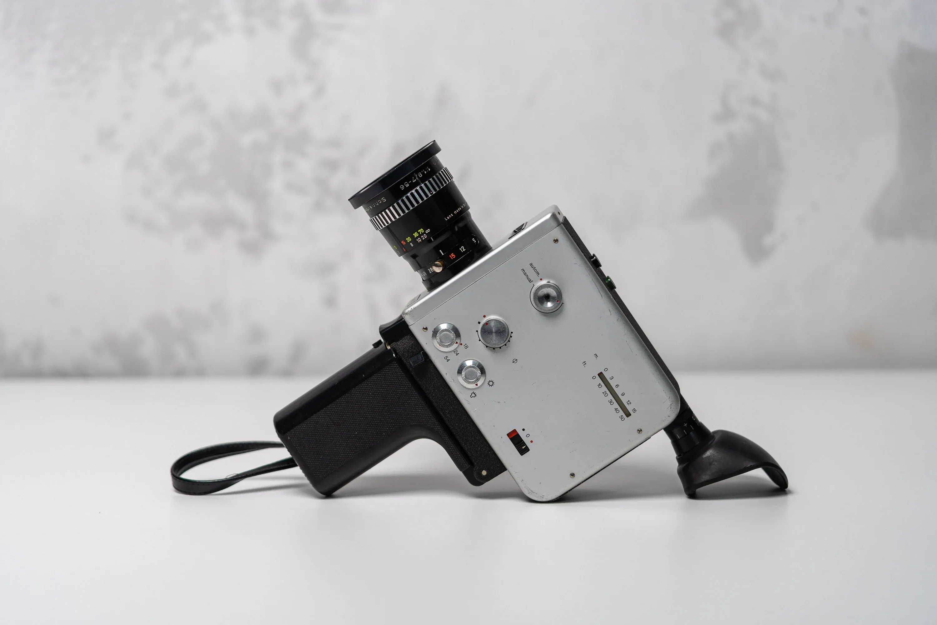 Nizo S 56 Super 8 Camera Nizo S 56 Super 8 Camera