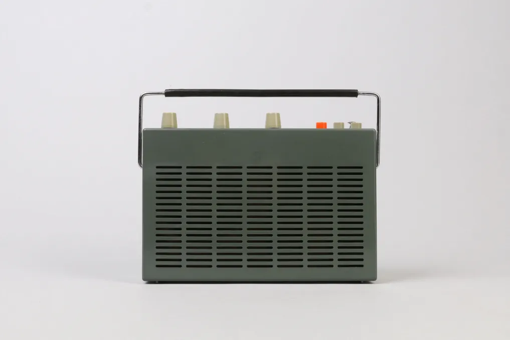 Transistor T52